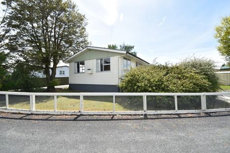 Photo of property in 2 Hunter Crescent, Twizel, 7901