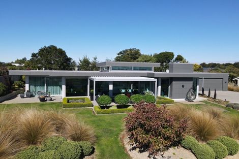 Photo of property in 39 Welsh Road, Winton, 9720