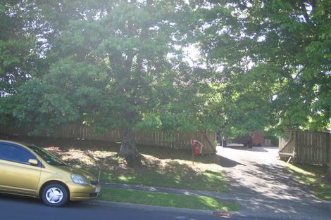 Photo of property in 61 Lake Road, Northcote, Auckland, 0627