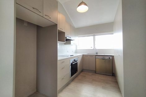 Photo of property in 2/20 Domett Avenue, Epsom, Auckland, 1023