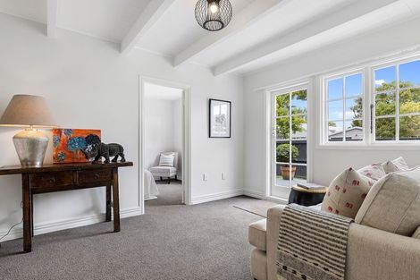 Photo of property in 100 Blighs Road, Strowan, Christchurch, 8052