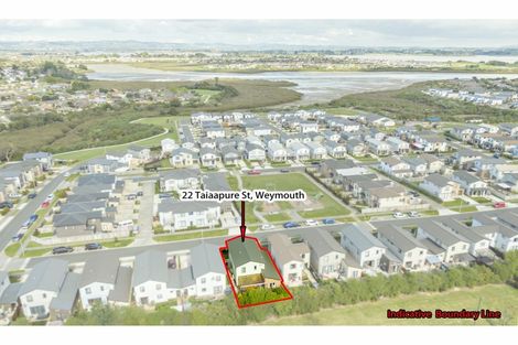 Photo of property in 22 Taiaapure Street, Weymouth, Auckland, 2103