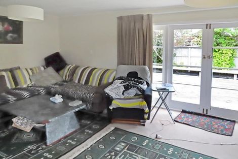 Photo of property in 15 Prouse Grove, Silverstream, Upper Hutt, 5019