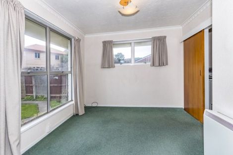 Photo of property in 2/259a Fifield Terrace, Opawa, Christchurch, 8023