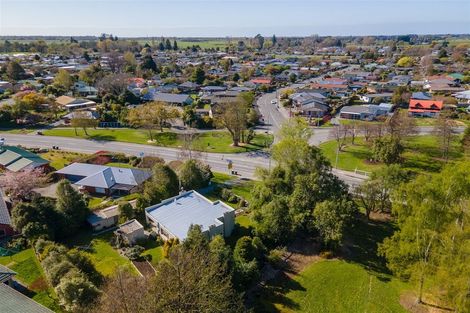 Photo of property in 49 Mckenzie Street, Geraldine, 7930