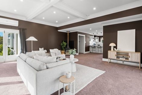 Photo of property in 98 Pownall Street, Masterton, 5810
