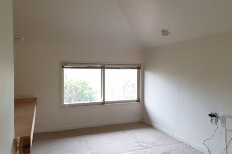 Photo of property in 2/34 Howard Road, Northcote, Auckland, 0627