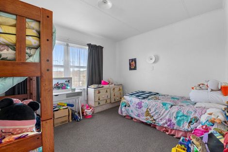 Photo of property in 2 Spencer Street, Western Heights, Rotorua, 3015