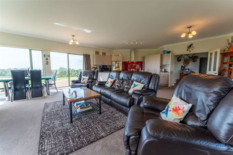 Photo of property in 591 Pleasant Point Highway, Levels, Timaru, 7975