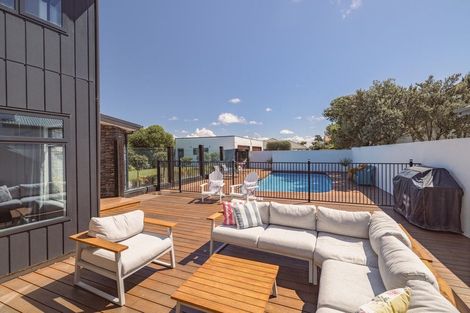 Photo of property in 10 Stout Street, Waimairi Beach, Christchurch, 8083