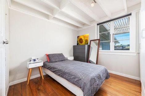 Photo of property in 13 Forest Hill Road, Henderson, Auckland, 0612