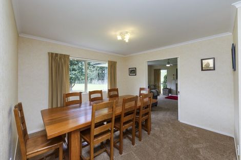 Photo of property in 29 Ngahere Park Road, Turitea, Palmerston North, 4472