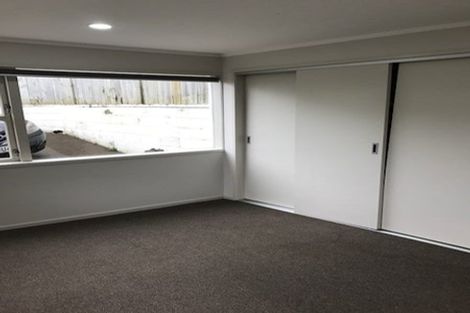 Photo of property in 145 Hutchinsons Road, Bucklands Beach, Auckland, 2014