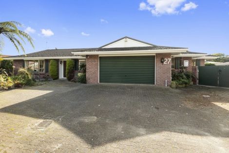 Photo of property in 27 Waddington Drive, Naenae, Lower Hutt, 5011
