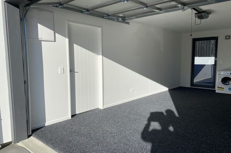 Photo of property in 10 Wheatsheaf Lane, Heathcote Valley, Christchurch, 8022