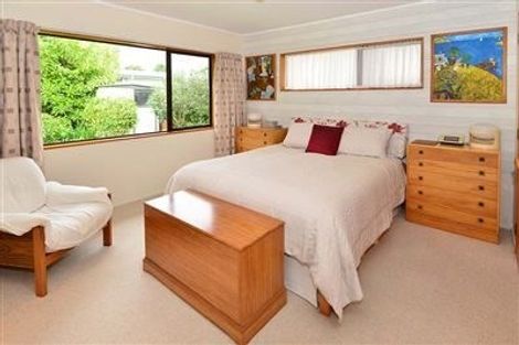 Photo of property in 1/32 Riverside Road, Orewa, 0931