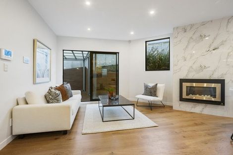 Photo of property in 12 Tawatawa Street, Long Bay, Auckland, 0630