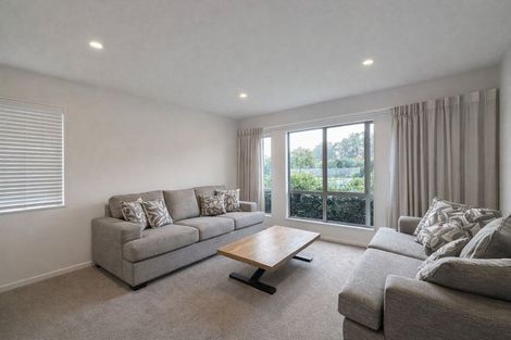 Photo of property in 54 Schoolside Road, Kumeu, 0810
