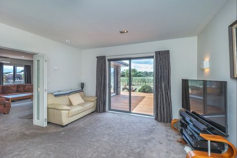 Photo of property in 68 Waitarere Rise Avenue, Waitarere, Levin, 5510