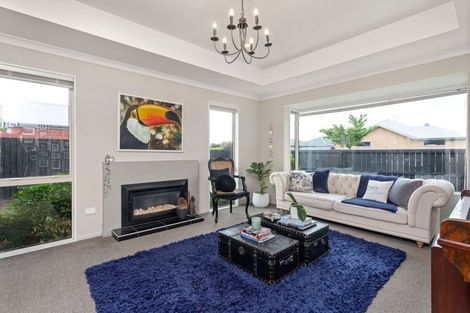 Photo of property in 15 Somerville Crescent, Aidanfield, Christchurch, 8025