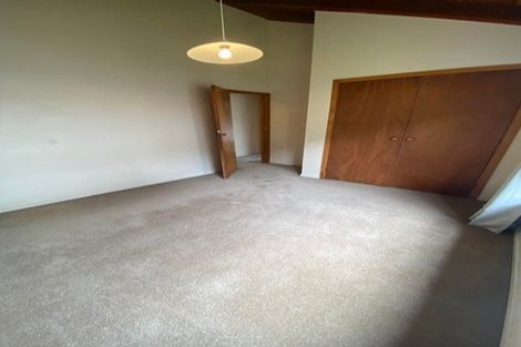 Photo of property in 180 Greenhithe Road, Greenhithe, Auckland, 0632