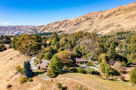 Photo of property in 280 Wanaka-mount Aspiring Road, Wanaka, 9382