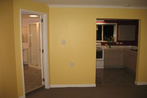 Photo of property in 12 Cheshire Street, Wilton, Wellington, 6012