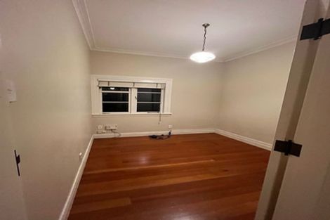 Photo of property in 7 Otahuri Crescent, Greenlane, Auckland, 1051