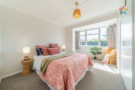 Photo of property in 1 Davis Crescent, Elderslea, Upper Hutt, 5018