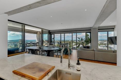 Photo of property in 1002/5 Hohipere Street, Grafton, Auckland, 1010