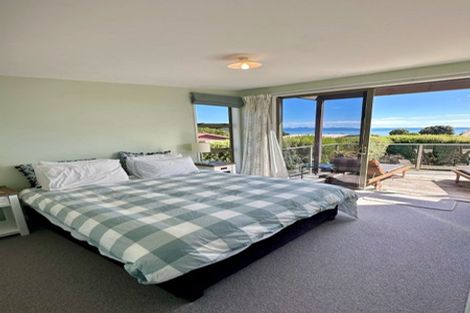 Photo of property in 21 Nyhane Drive, Ligar Bay, Takaka, 7183
