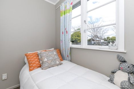 Photo of property in 1064 Heaphy Terrace, Fairfield, Hamilton, 3214