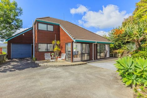 Photo of property in 2/1 Livingstone Street, Milford, Auckland, 0620