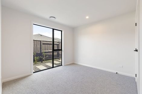 Photo of property in 105 Freedom Drive, Kelvin Grove, Palmerston North, 4470