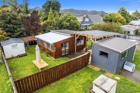 Photo of property in 17 Cook Drive, Whitianga, 3510
