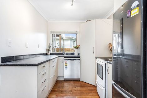 Photo of property in 8 Alfred Street, Hikurangi, 0114