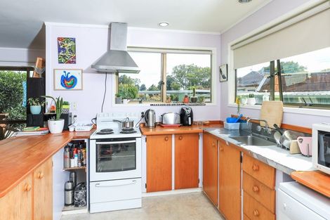 Photo of property in 3 Purcell Place, Melville, Hamilton, 3206