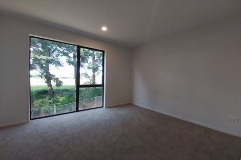 Photo of property in 19 Whai Hua Lane, Mangere Bridge, Auckland, 2022