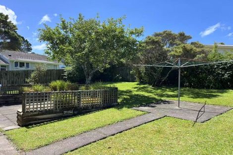 Photo of property in 28 West Harbour Drive, West Harbour, Auckland, 0618