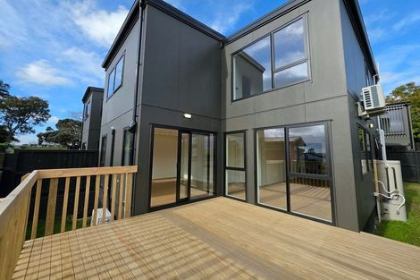 Photo of property in 18f Sunnyhill Crescent, Sunnyhills, Auckland, 2010