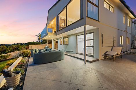 Photo of property in 2/10 Lilford Place, Half Moon Bay, Auckland, 2012