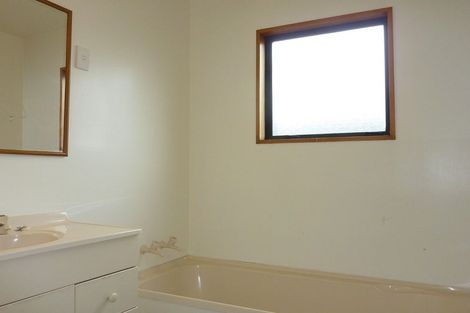 Photo of property in 37 Peverel Street, Riccarton, Christchurch, 8041