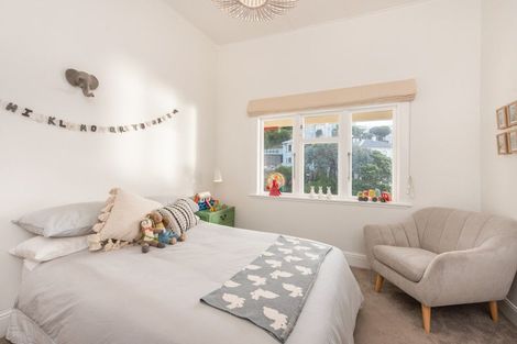 Photo of property in 15 Hay Street, Oriental Bay, Wellington, 6011