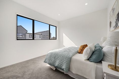 Photo of property in 8 Clementine Place, Bucklands Beach, Auckland, 2014