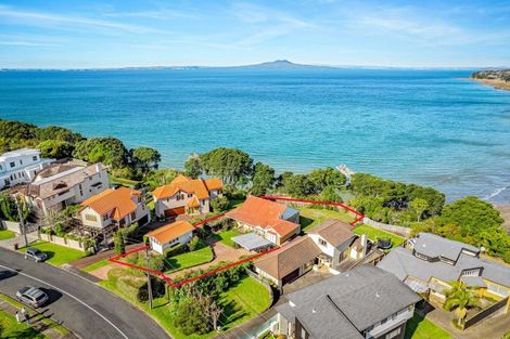 Photo of property in 5 Churchill Road, Murrays Bay, Auckland, 0630