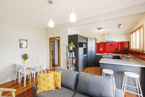 Photo of property in 9 Leeds Street, Milson, Palmerston North, 4414