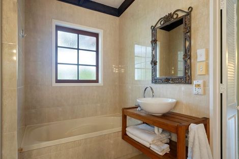 Photo of property in 93 Rimu Road, Raumati Beach, Paraparaumu, 5032