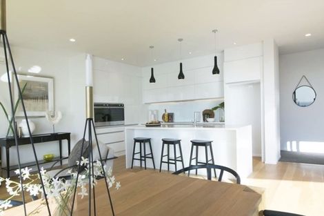 Photo of property in 11b Duncansby Road, Stanmore Bay, Whangaparaoa, 0932