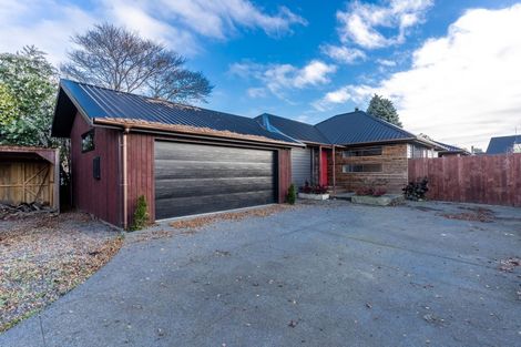 Photo of property in 67 Withells Road, Avonhead, Christchurch, 8042