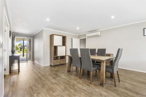 Photo of property in 18 Chalgrove Road, Huntington, Hamilton, 3210